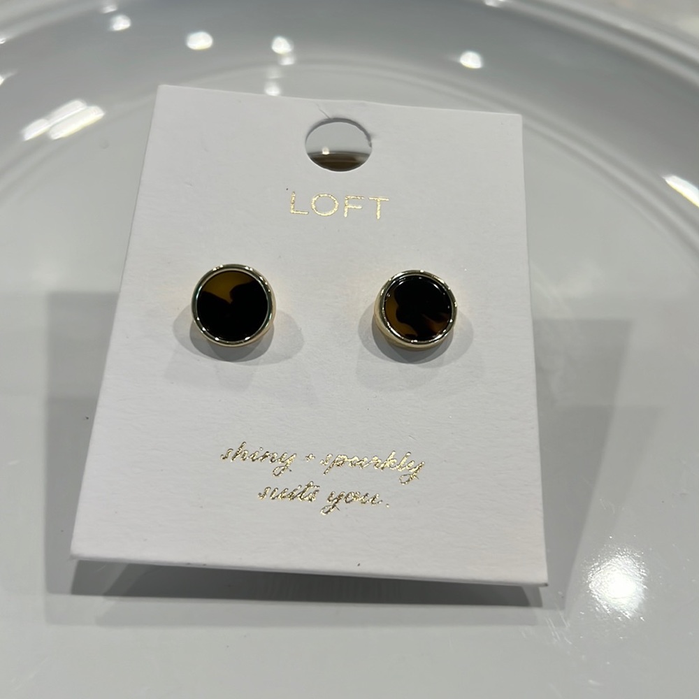 Ann Taylor loft earrings